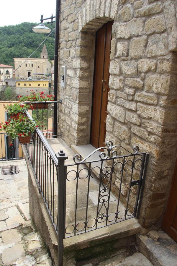 Casa Vacanze Sud E Magia 卡斯泰尔梅扎诺 外观 照片